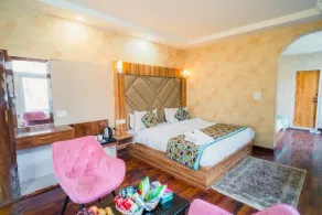 Pahalgam Resort and Cottages - Zimmer