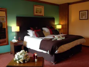 Bull Hotel by Greene King Inns - Habitación