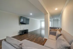 Spacious Triangle Townhome - Near Hiking & Golf! - Innvendig