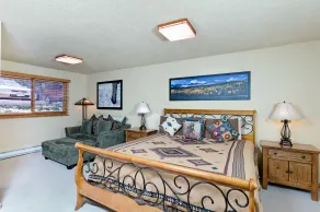 Crestwood 1114 Premier 3 Bedroom plus Loft - Chambre