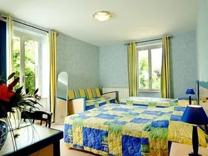 Logis Hotel Des Voyageurs Restaurant La Bonne Tabl'Hay - Værelse