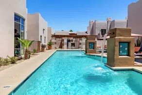 Lodge On The Desert - Piscine