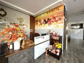 OYO 1193 Huynh Gia Hotel - Reception