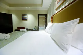 Lotaz Hotel Apartments - Al Salamah - Room