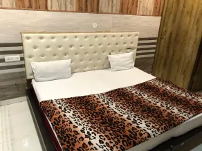 Goroomgo Gaurav Regency Hisar - Room