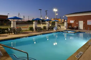 Holiday Inn Express & Suites Royse City - Rockwall by IHG - Piscina