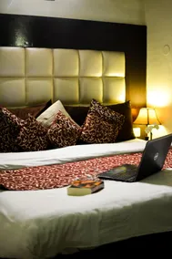 Ashirwad Hotel and Spa - Chambre