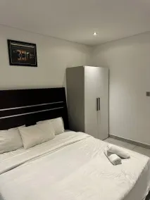 Peravi Suites at the Signature - Room