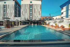 Blue Sky Residence Airport - Piscine