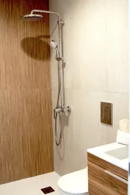 Larnaca LIV & CO Suites - Salle de bain