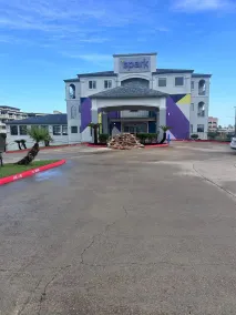 Spark by Hilton Galveston - Façade de l’hébergement