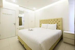 The Wave Apartment near Kota Kasablanka - Værelse