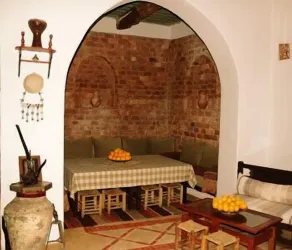 Riad Jade Mogador - Lobby sitting area