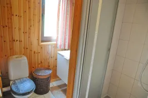 Great Pleasure - Bathroom