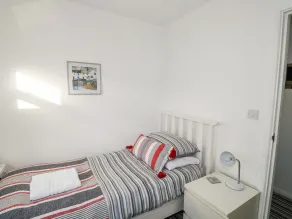Waverley - Room