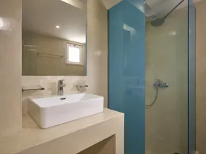 Koukounaria Hotel & Suites - Bad