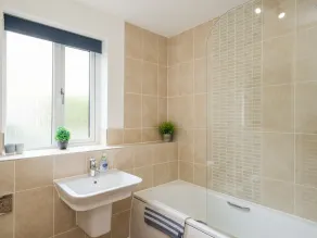 Stone's Throw - Bathroom
