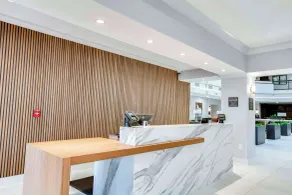 Embassy Suites Louisville East - Réception