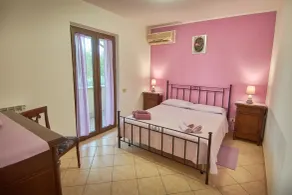 La Sorgente del Subasio Apartments - Værelse