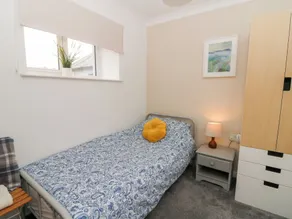 Carreg Cennen Cottage - Room