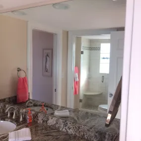 Riverside C305 - Bathroom