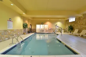 Comfort Suites Near Gettysburg Battlefield Visitor Center - Piscine