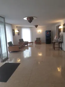 Hotel Castella - Lobby