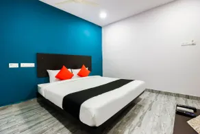 Capital O Che Sigma Hotel - Quarto