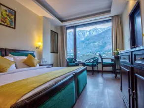 The Katoch Grand Resort - Chambre