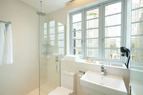 Hotel Bencoolen@Hong Kong Street  - Baño
