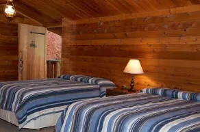 Virginian Resort - Room