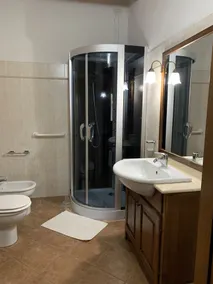 Agriturismomillefiori - Salle de bain