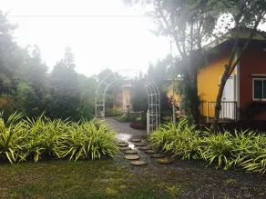 The Creek Villa - Entrée intérieure