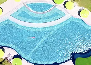 THE AUHANA - Pool