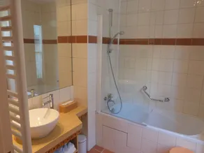 Hôtel Le Bois Joli - Badeværelse