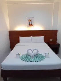 Zosimo's Inn - Room