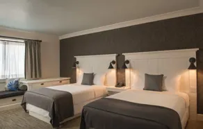 Village Hotel on Biltmore Estate - Room