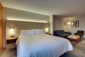 Holiday Inn Express Hotel & Suites Cedar Rapids I-380 at 33rd Avenue by IHG - Chambre