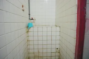OYO Life 1972 Aman Family Inn Syariah - Bathroom