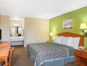 Days Inn by Wyndham Brownsville - Værelse