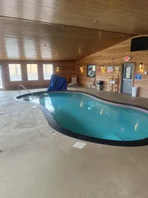 Days Inn by Wyndham Hinckley - Piscine
