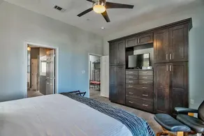 Slainte 6 Bedroom Holiday Home by Five Star Properties - Chambre