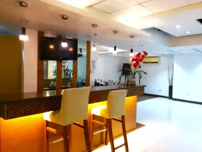 Festive Hotel Makati - Restaurant
