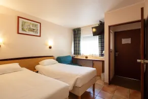Campanile Setubal - Chambre