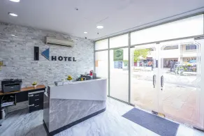 K Hotel 12 - Réception