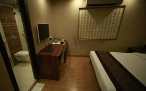 Hotel Comfotel Kolkata - Chambre