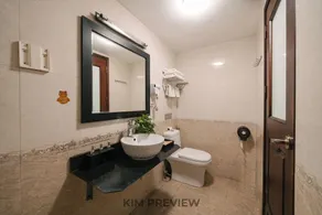 Bay Luxury Chariot Boutique Hotel - 235 Pho Hue - Casa de banho