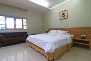 Hotel Sampaga - Room