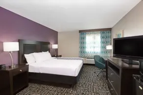 La Quinta by Wyndham Blue Springs - Rom