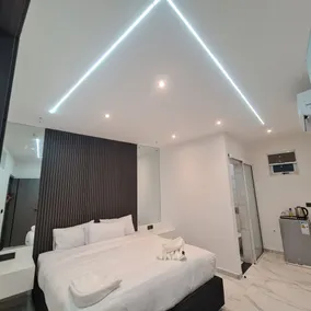 White Garden Hotel - Room